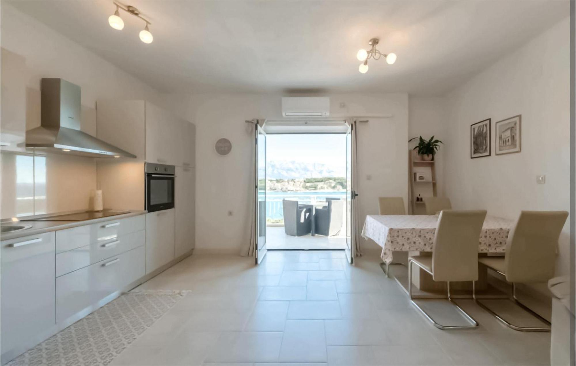 Amazing Apartment In Selca With Wifi Exteriör bild
